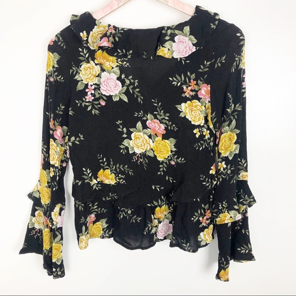 NEW American Eagle Floral Printed Criss Cross Top - Picture 8 of 8